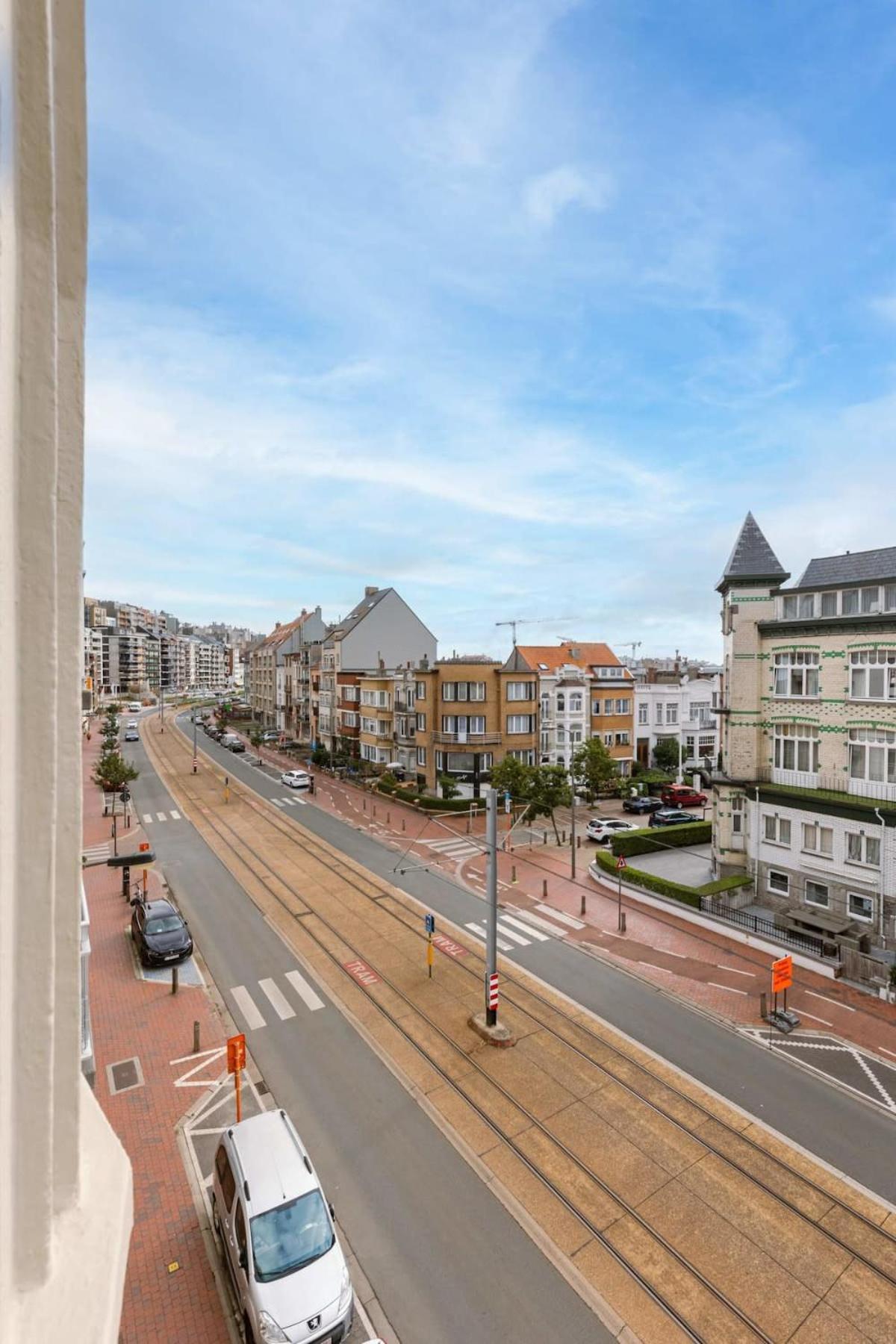Huswell - Brand New Apartment Near The Beach บลังเคนเบอร์เก ภายนอก รูปภาพ